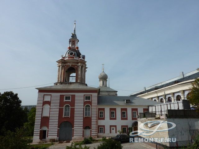 Реставрация колокольни Знаменского Собора на Варварке фото 2009 года