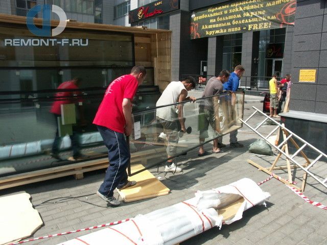 Подъем грузов на Шмитовском, 16 фото 2010 года