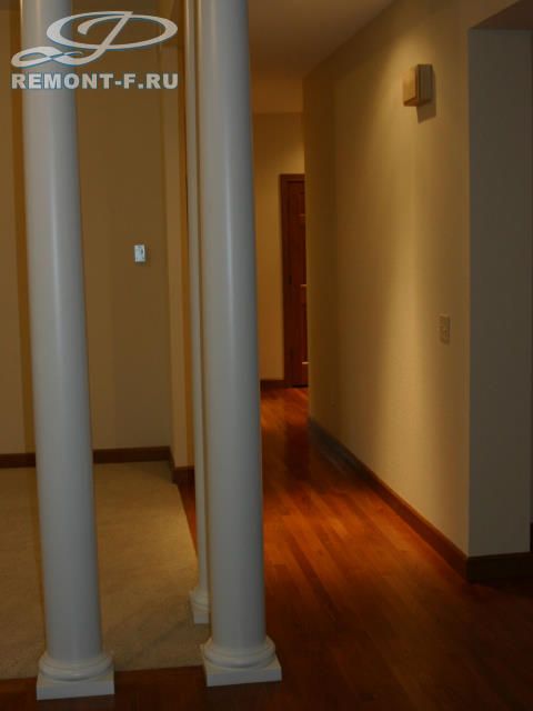 Фото ремонта  коридора в коттедже на ключ – фото 214