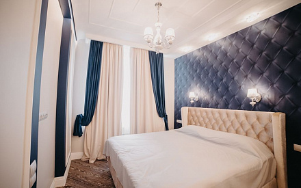 Ремонт спальни в двухкомнатной квартире 44 кв.м в стиле современная классика3