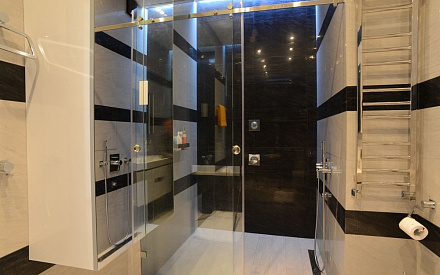 Современный ремонт ванной в двухкомнатной квартире в стиле минимализм