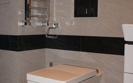 Современный ремонт ванной в двухкомнатной квартире в стиле минимализм