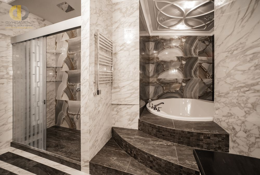 Фото ремонта ванной в четырёхкомнатной квартире 276 кв. м в стиле ар-деко  – фото 76