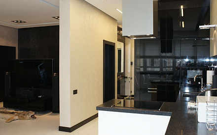 Современный ремонт кухни в двухкомнатной квартире в стиле минимализм