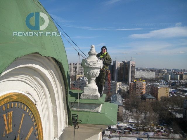 Новоспасский монастырь на Крутицком холме фото 2010 года Новоспасский монастырь на Крутицком холме фото 2010 года