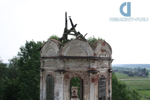 Исследование собора в Козлово Тверской обл. фото 2010 года Исследование собора в Козлово Тверской обл. фото 2010 года