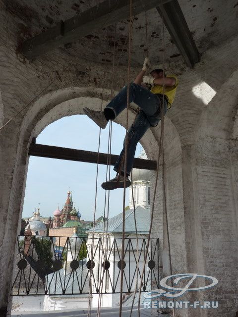 Реставрация колокольни Знаменского Собора на Варварке фото 2009 года Реставрация колокольни Знаменского Собора на Варварке фото 2009 года