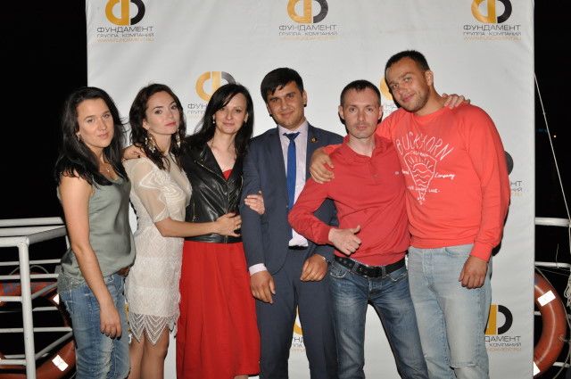 День рождения ГК «Фундамент» на Москве-реке День рождения ГК «Фундамент» на Москве-реке