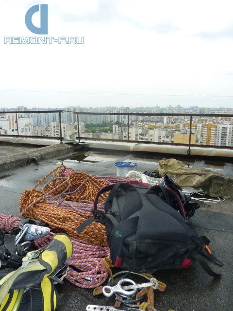 Монтаж рекламного баннера на ул.Перерва фото 2010 года Монтаж рекламного баннера на ул.Перерва фото 2010 года