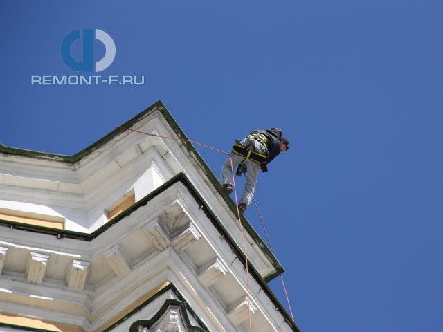 Новоспасский монастырь на Крутицком холме фото 2010 года Новоспасский монастырь на Крутицком холме фото 2010 года