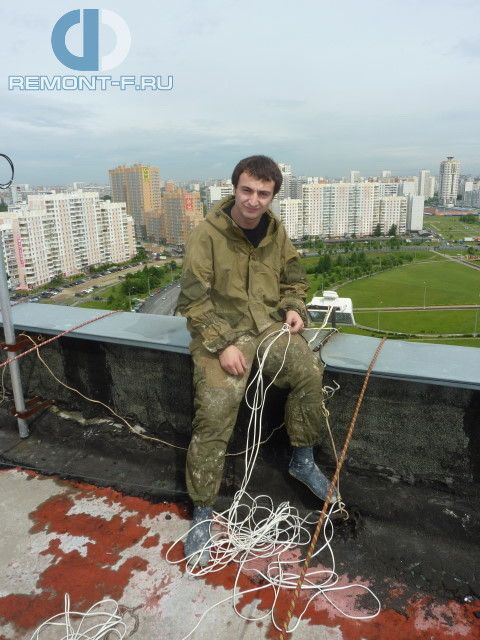Монтаж рекламного баннера на ул.Перерва фото 2010 года Монтаж рекламного баннера на ул.Перерва фото 2010 года