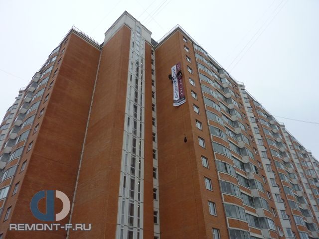 Монтаж баннеров на Тихомирова, 1 фото 2009 года Монтаж баннеров на Тихомирова, 1 фото 2009 года