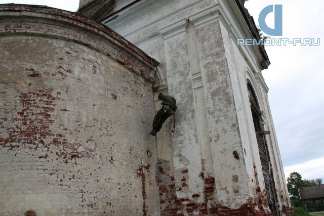 Исследование собора в Козлово Тверской обл. фото 2010 года Исследование собора в Козлово Тверской обл. фото 2010 года
