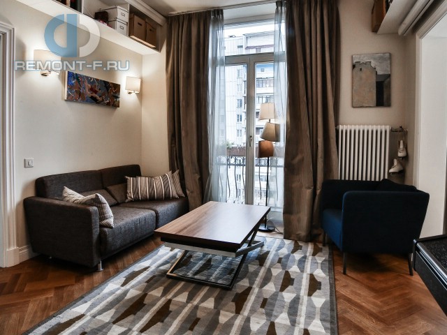 Дизайн гостиной в квартире в парижском стиле. Фото новинок 2016