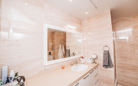 Дизайн интерьера ванной в трёхкомнатной квартире 72 кв.м в стиле лофт10