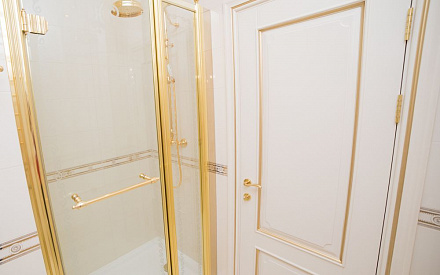 Ремонт ванной в трехкомнатной квартире 100 кв. м в классическом стиле